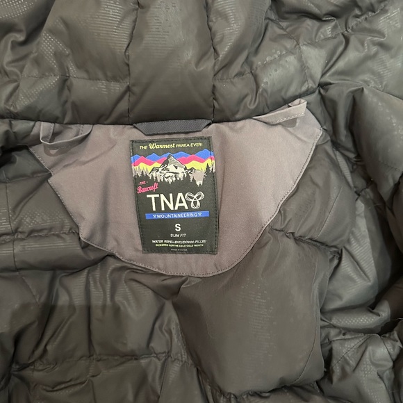 Aritzia TNA Bancroft Parka - Picture 3 of 12